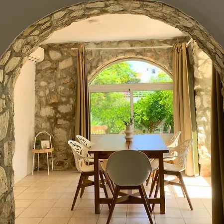 Apartment Ideal For Young Family At With Great Location! Mijas