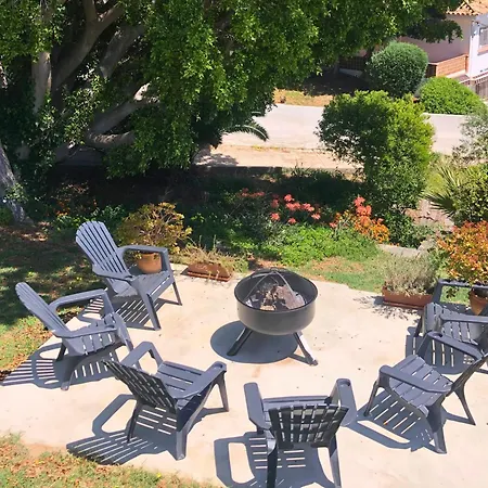 Ideal For Young Family At With Great Location!